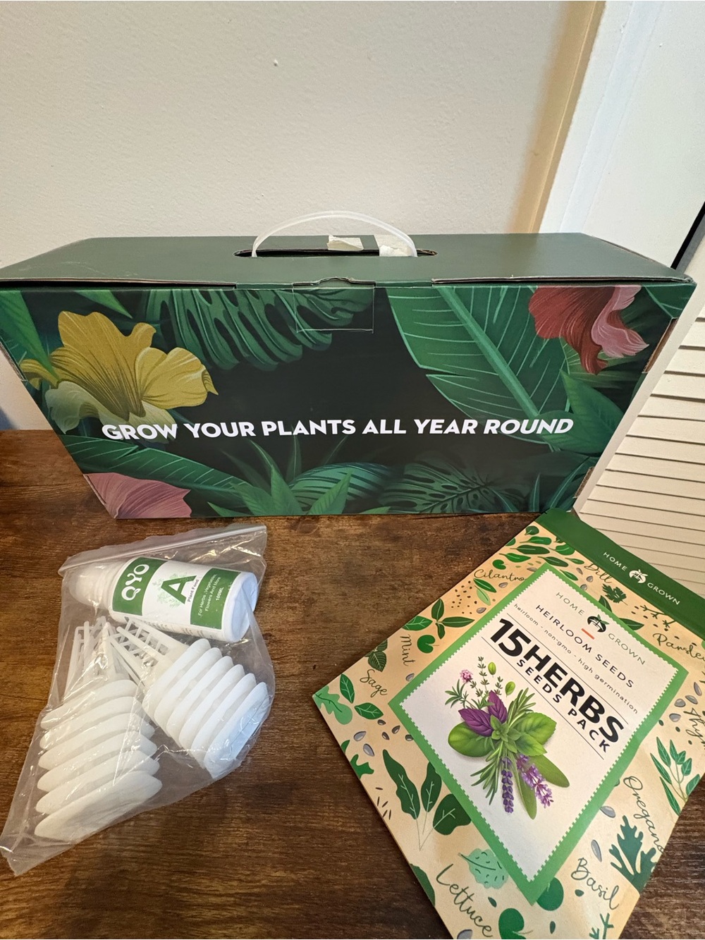 Indoor herb garden kit